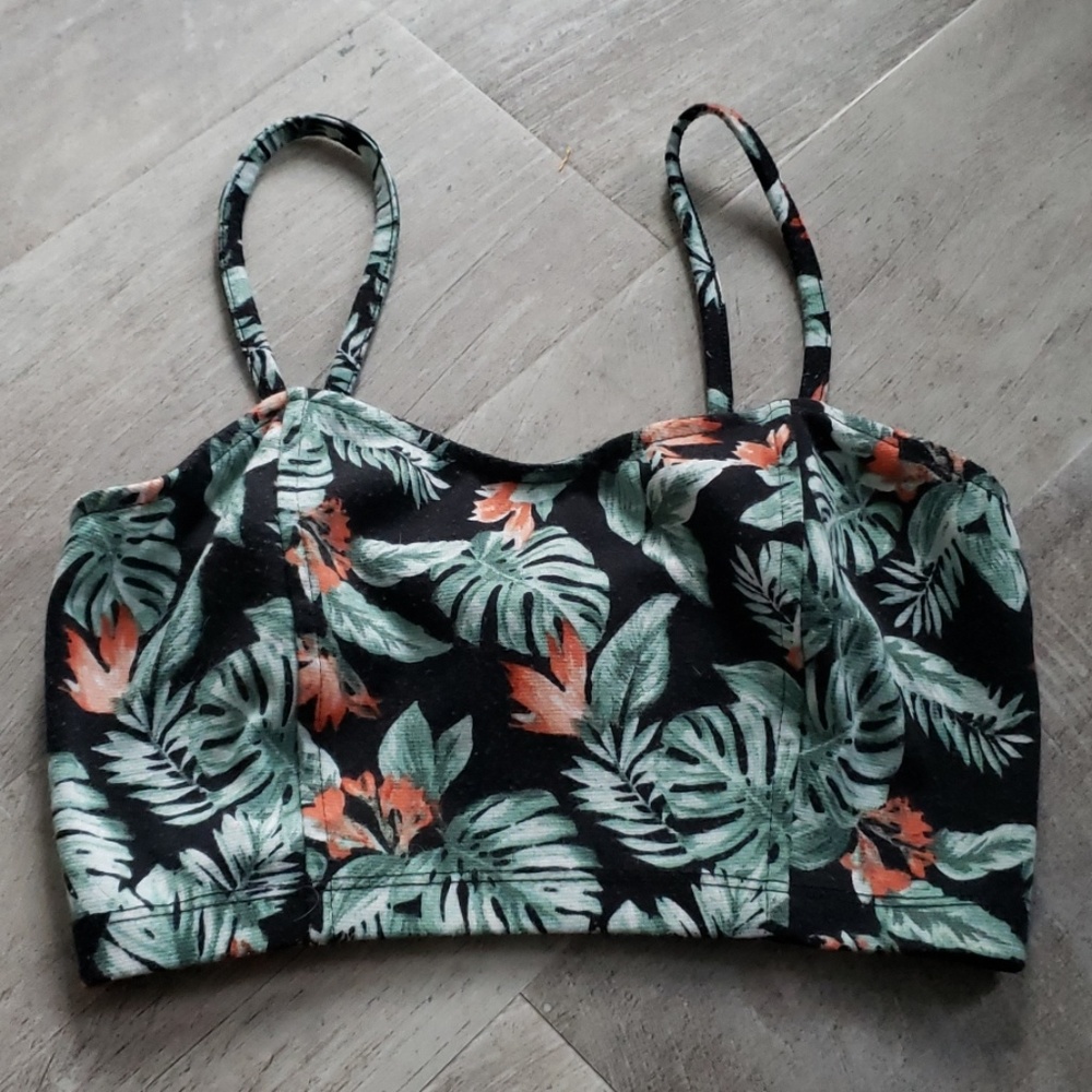 Palm print crop top